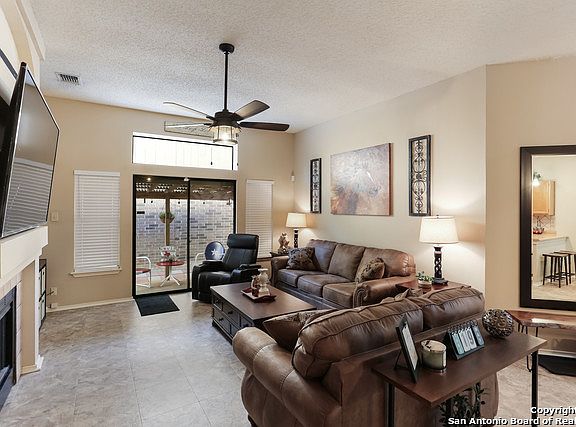 4th image of 7319 Clipper Oak Dr
