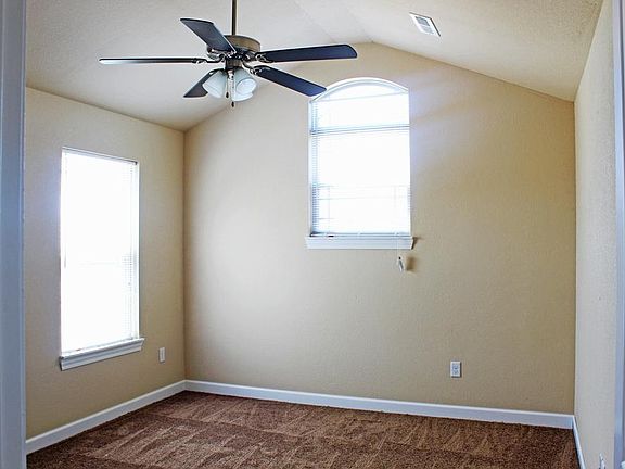 4th image of 4323 N 106th St