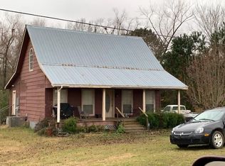 202 E Memorial St, Broken Bow, OK 74728