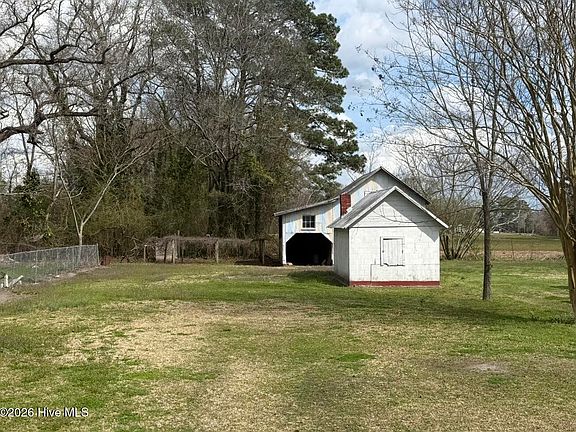 2nd image of 302 N Main Street
