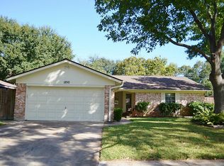 1250 Ravenscourt Dr, Sugar Land, TX 77498