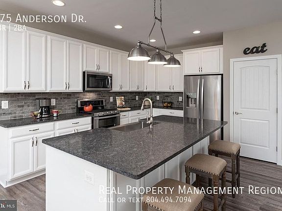3rd image of 275 Anderson Dr