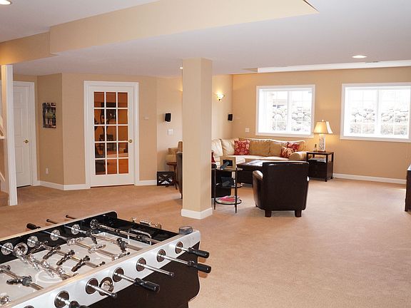 4th image of 4812 Torrey Pine Dr #27