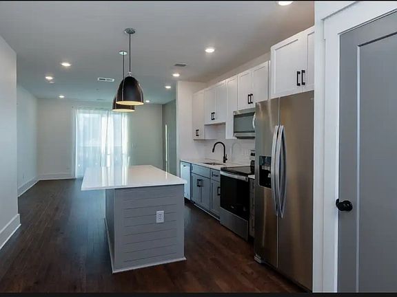 2nd image of 1507 Porter Rd #203