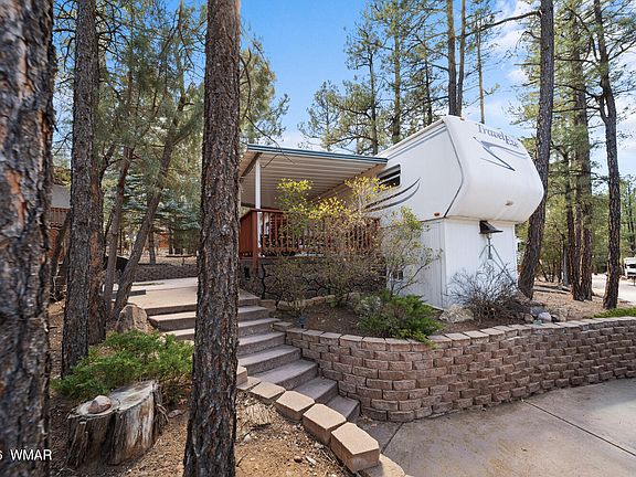 2nd image of 2221 E Turtle Creek Rd