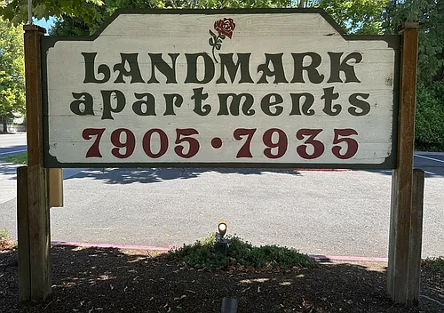 Landmark Apartments Photo 1