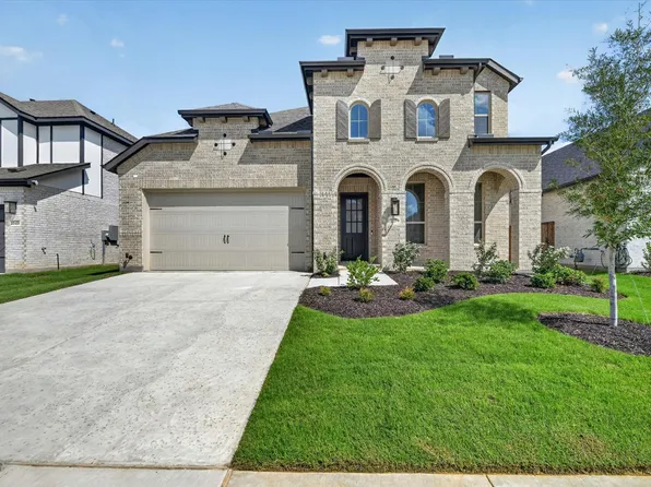 1053 Alberta Spruce Rd, Fort Worth, TX 76247