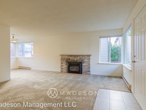 3rd image of 2621 NW 58th St #2623-A