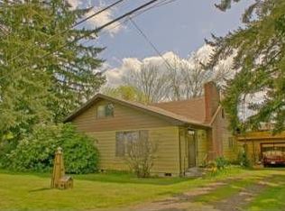 930 Cascade Dr, Lebanon, OR 97355