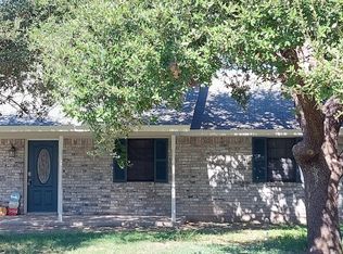 702 W Eric, Little River Academy, TX 76554