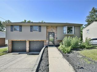 102 Norris Dr, Canonsburg, PA 15317