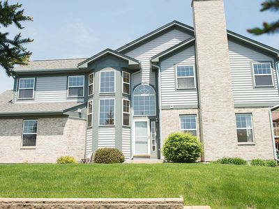 618 Kresswood Dr, McHenry, IL, 60050