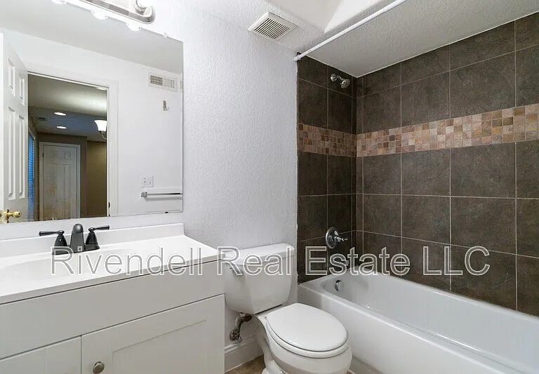 1529 Spring Water Way — Photo 14