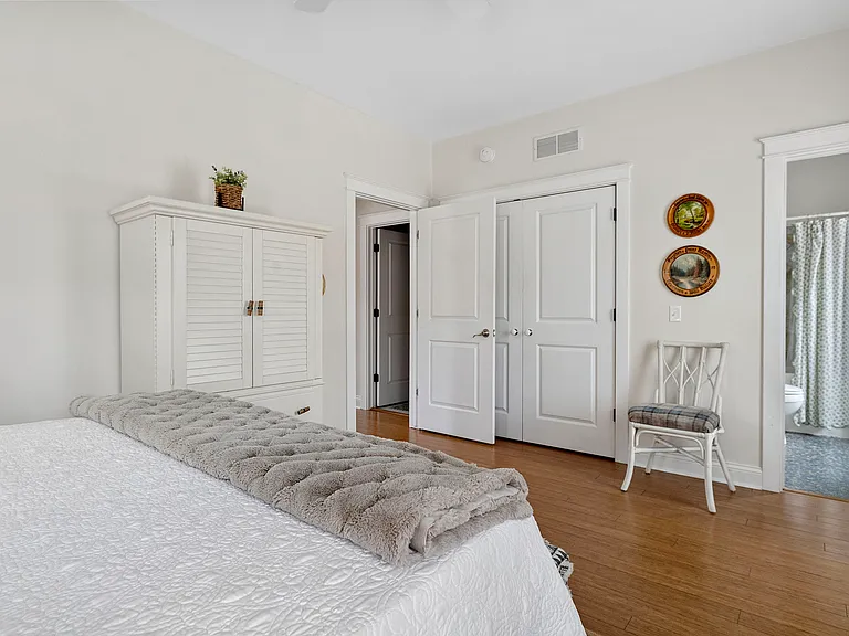 16 Walden Way — Photo 24
