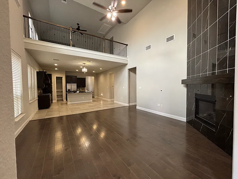 3421 Poinsettia Way — Photo 11