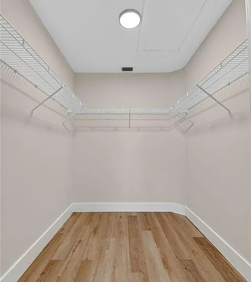 1915 Courtyard Way #202 — Photo 17