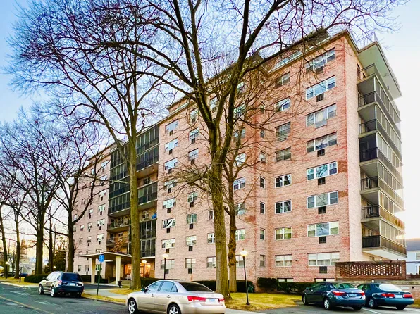 25 Cartright St Unit 6B, Bridgeport, CT 06604