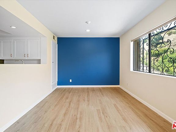 4th image of 6736 Hillpark Dr APT 302