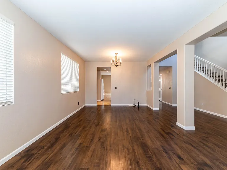 29359 Milford Ct — Photo 4