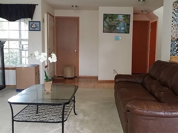 2nd image of 441 Green Acres Pl