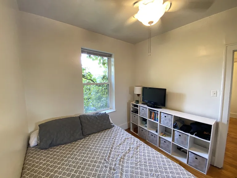 Cornelia Commons — Photo 19