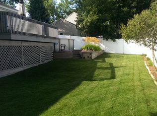 3 Jolori Ln, Nashua, NH 03062