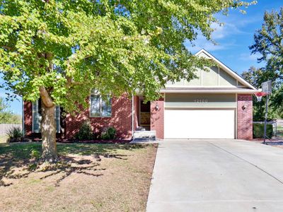 12100 E Fireside Ln, Derby, KS, 67037