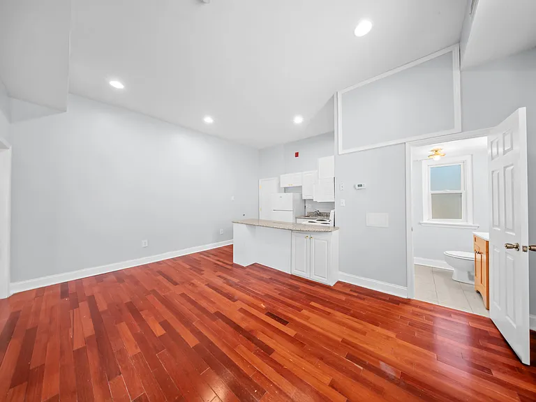 1769 Frankford Ave #3 — Photo 10