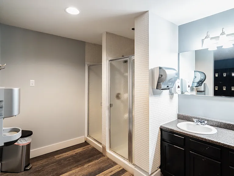 Gym Shower & Bathroom | Apartments For Rent Maryland Heights Missouri | Haven on The Lake