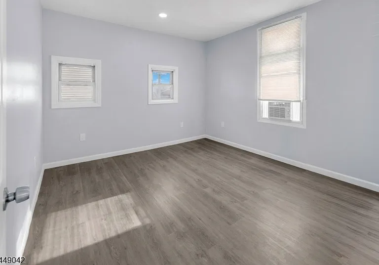 100 Haledon Ave — Photo 7