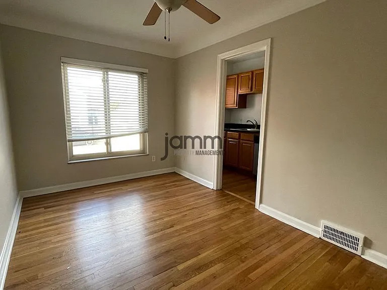 2372 Wooster Rd #4 — Photo 3