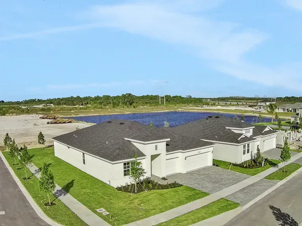 10701 NW Suncrest Loop, Port Saint Lucie, FL 34987