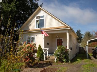 317 S 3rd St, Cottage Grove, OR 97424