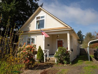 317 S 3rd St, Cottage Grove, OR, 97424