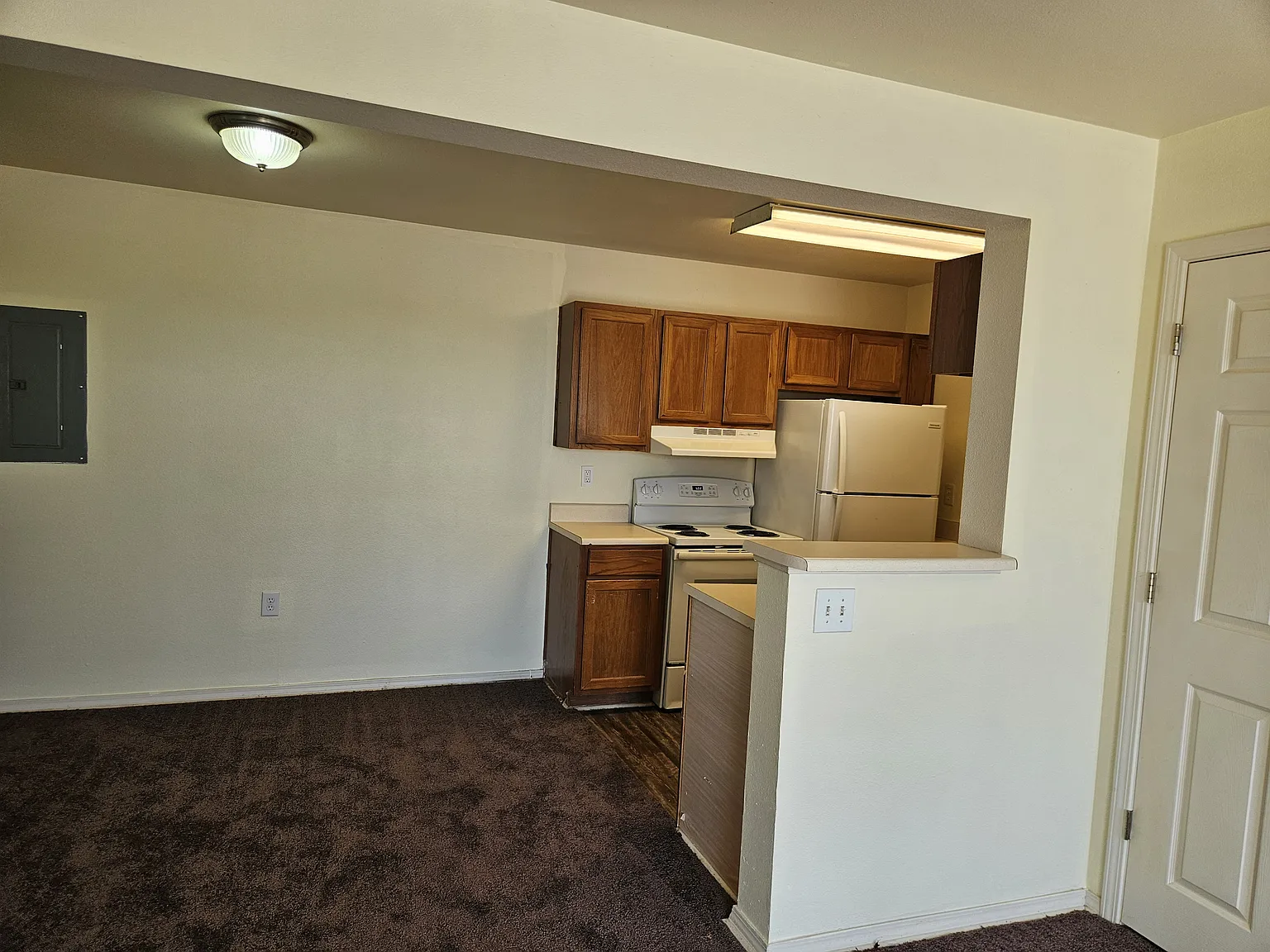 Sycamore Landing Apartments — Photo 2