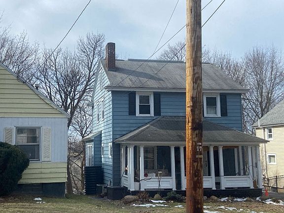 3rd image of 270 Reed Ave