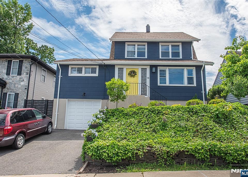 1st image of 118 Hamilton Ave