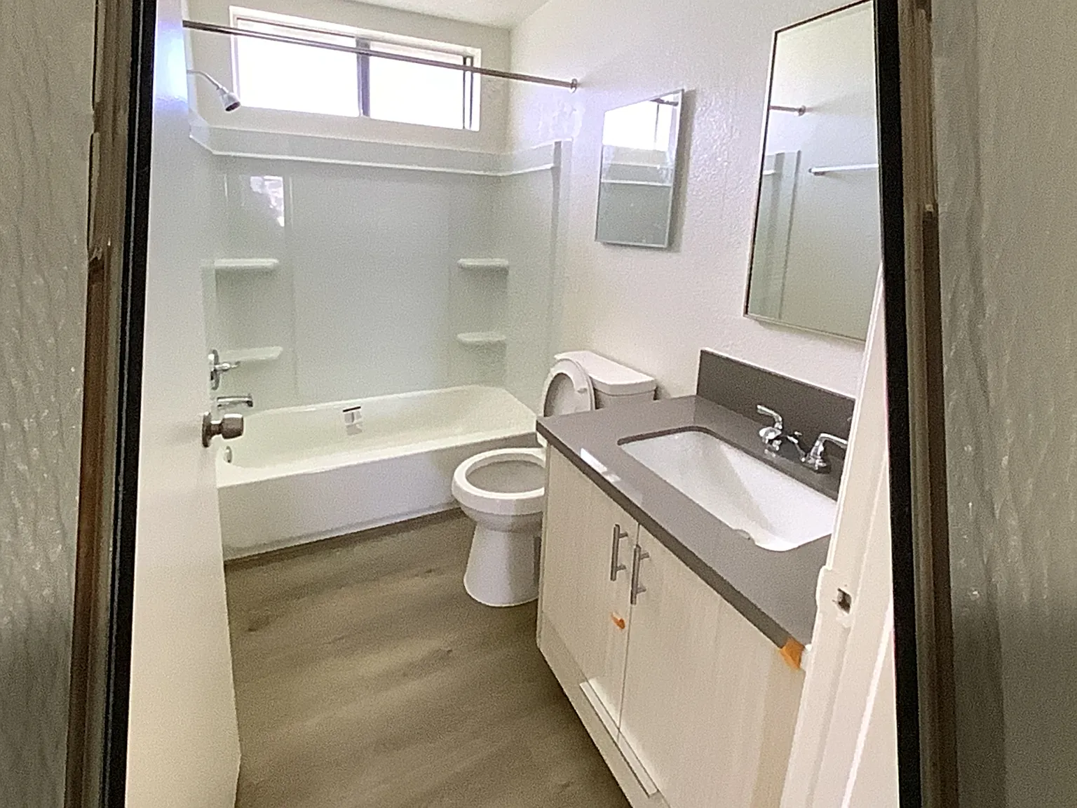 1 bed, 565 sqft, $1,850 — Photo 2