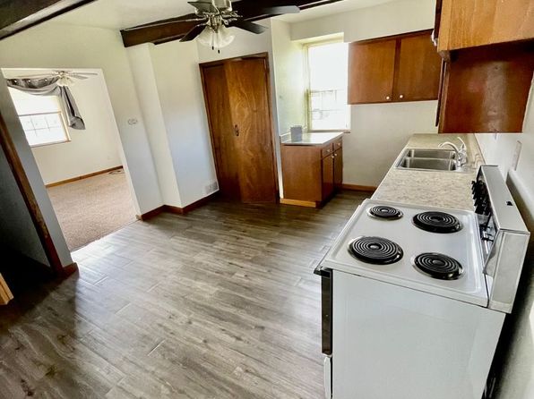 6200 6th Ave, Wampum, PA 16136