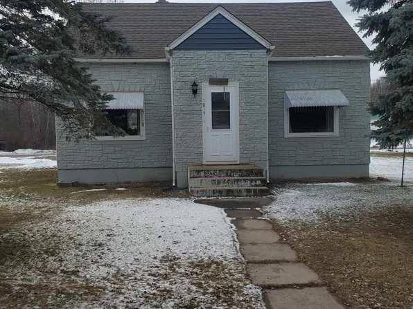 1013 Gary St, Calumet, MN 55716