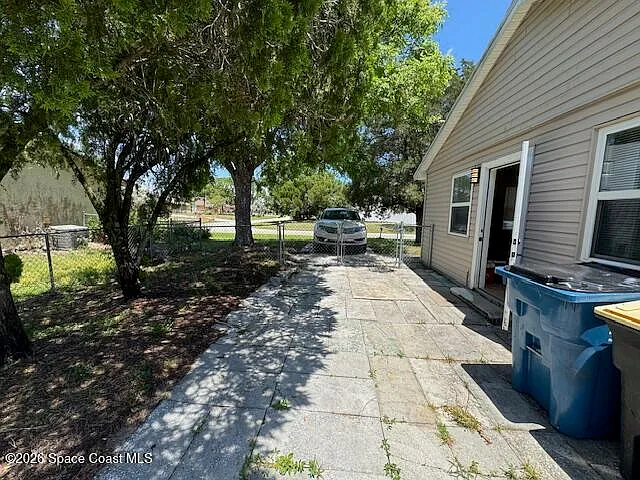 1630 Agnes Ave SE — Photo 16