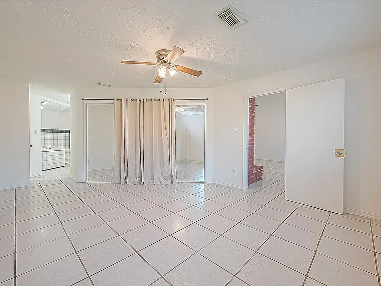 3806 Embarcadero Dr — Photo 30