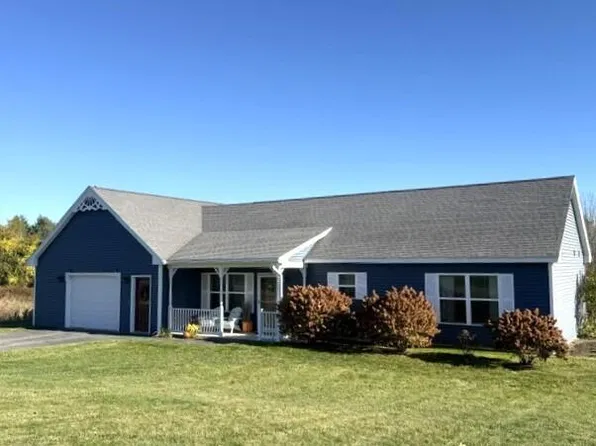 12 Meadow Drive, Waterville, ME 04901