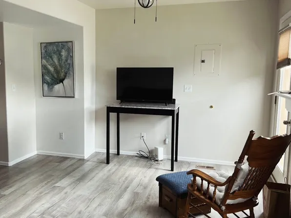 74 Vale Cir, Palmer Lake, CO 80133