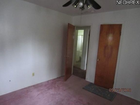 4th image of 479 Walnut Dr