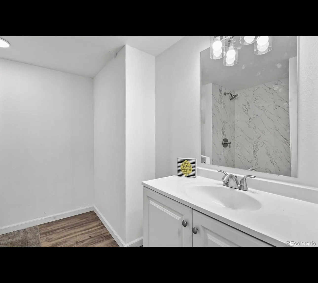 7474 E Arkansas Ave — Photo 4