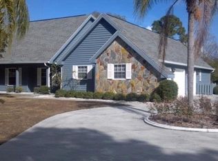 1872 Whispering Pines Cir, Englewood, FL 34223