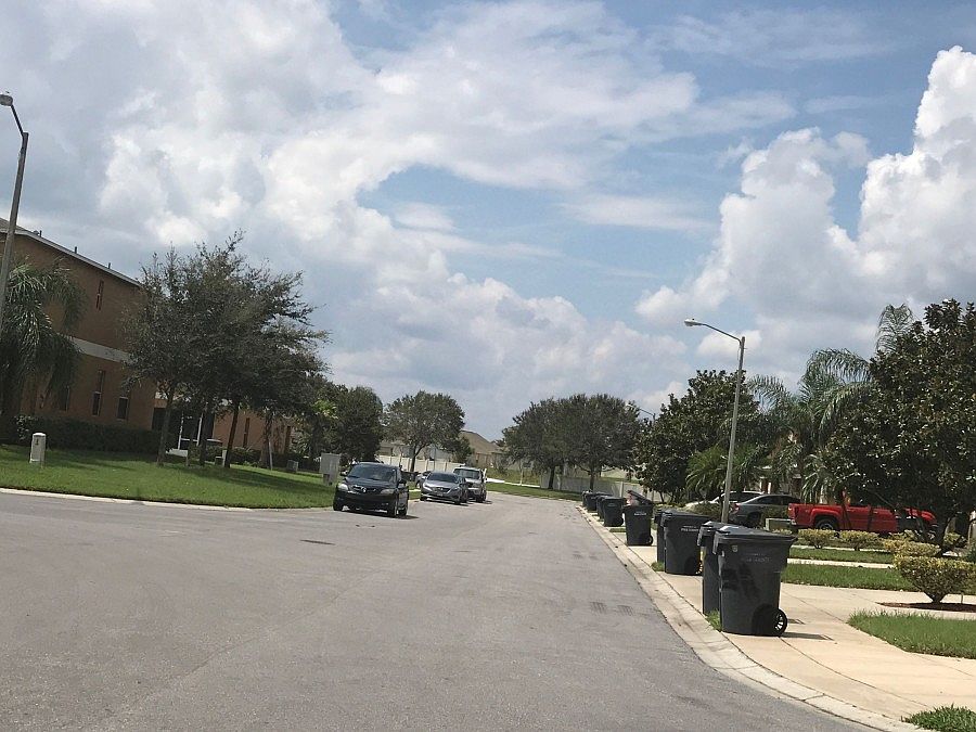 2nd image of 1050 Chelsea Dr
