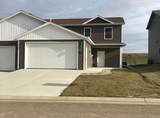 6939 Butler Loop, Bismarck, ND 58504
