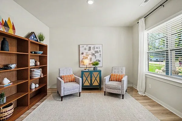 210 Casper Dr — Photo 14